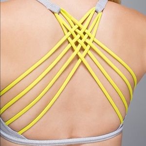 Lululemon free to be wild bra